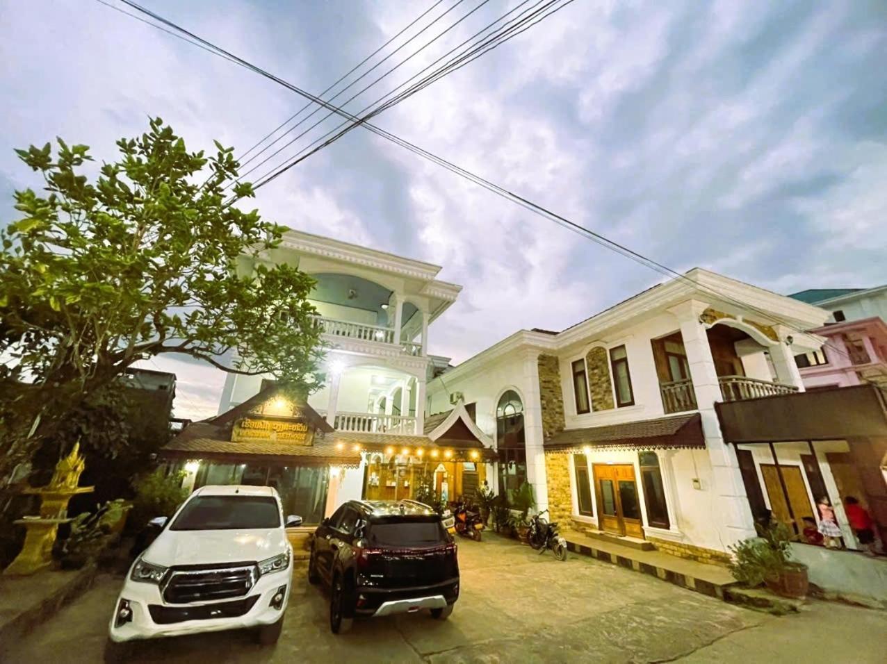 Walking Street Villa Vang Vieng Extérieur photo