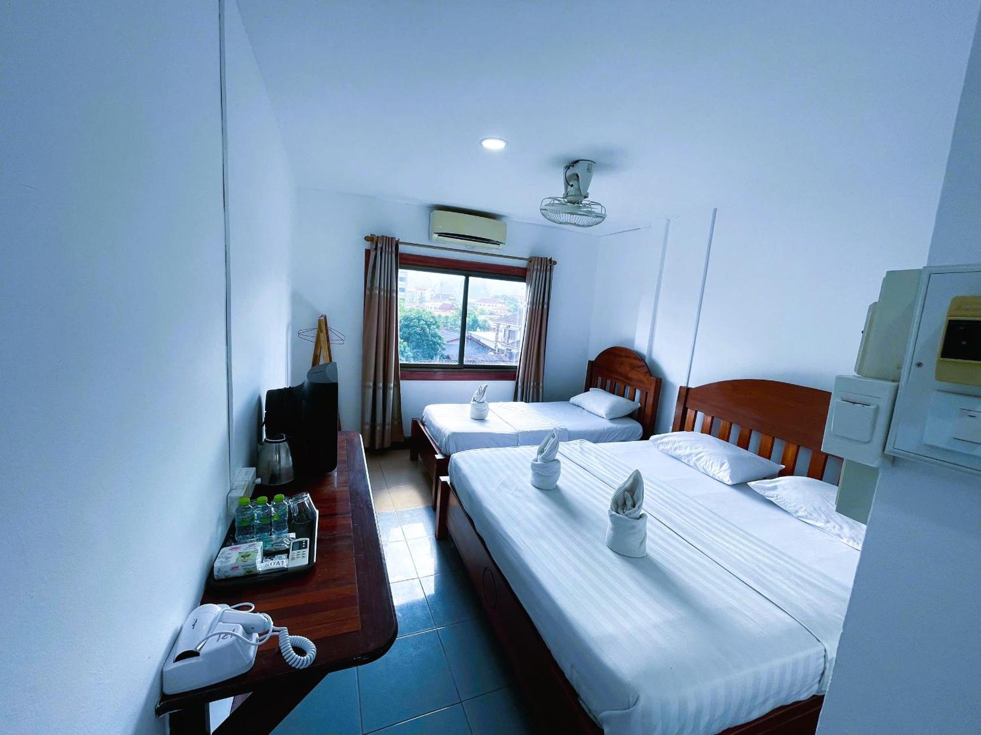 Walking Street Villa Vang Vieng Extérieur photo